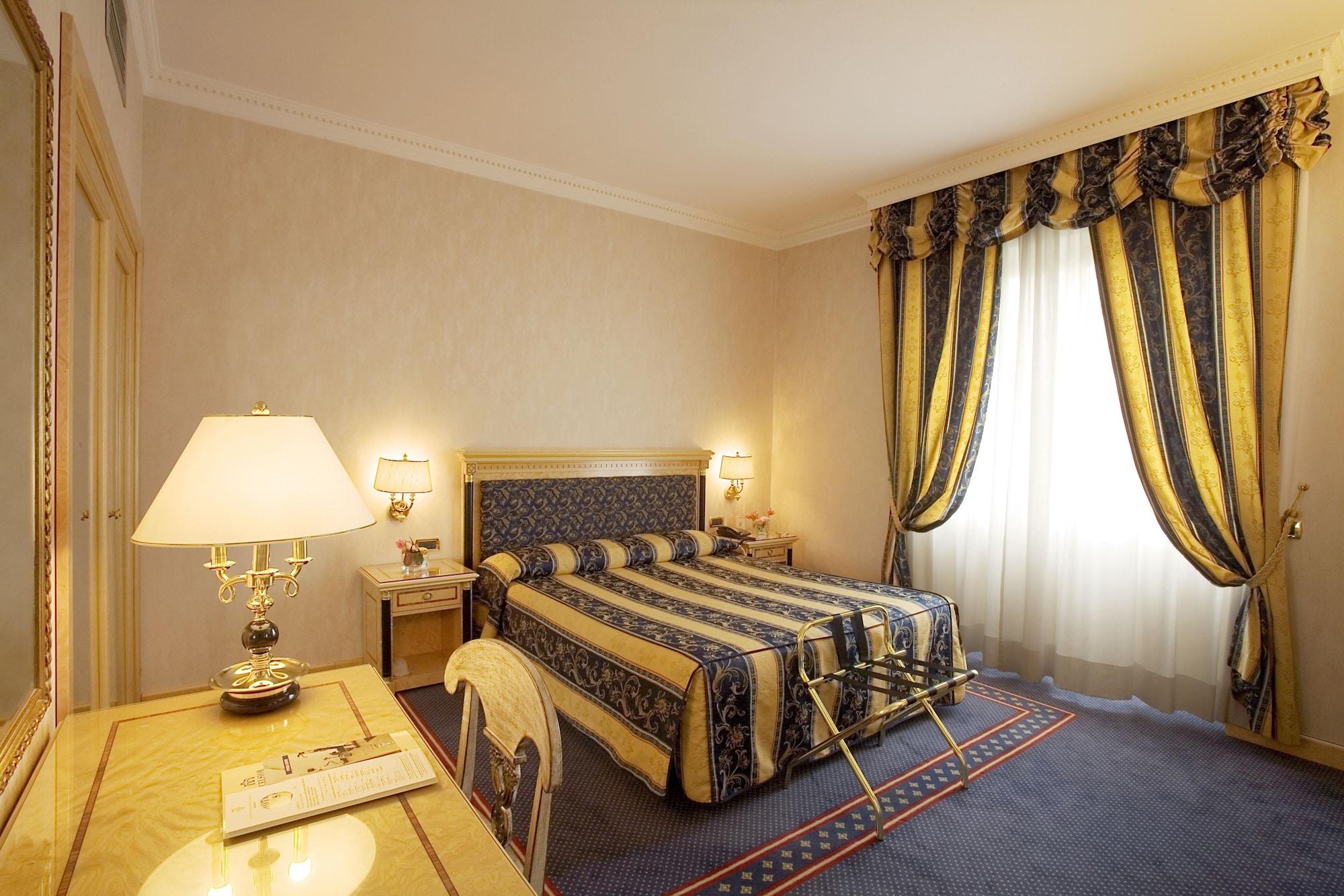 Hotel Excelsior San Marco Bergamo Bagian luar foto