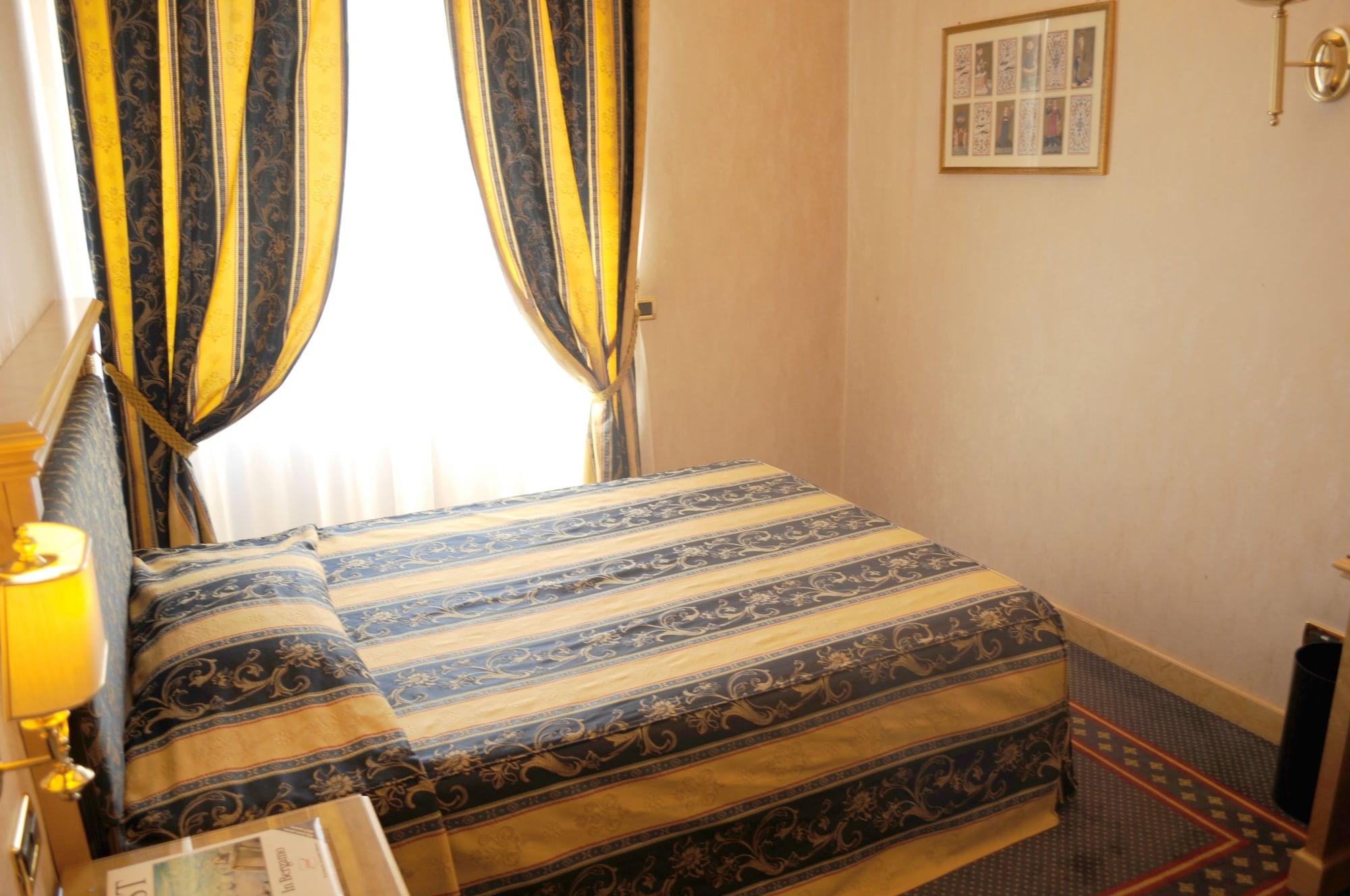 Hotel Excelsior San Marco Bergamo Bagian luar foto