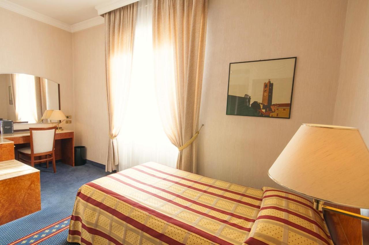 Hotel Excelsior San Marco Bergamo Bagian luar foto