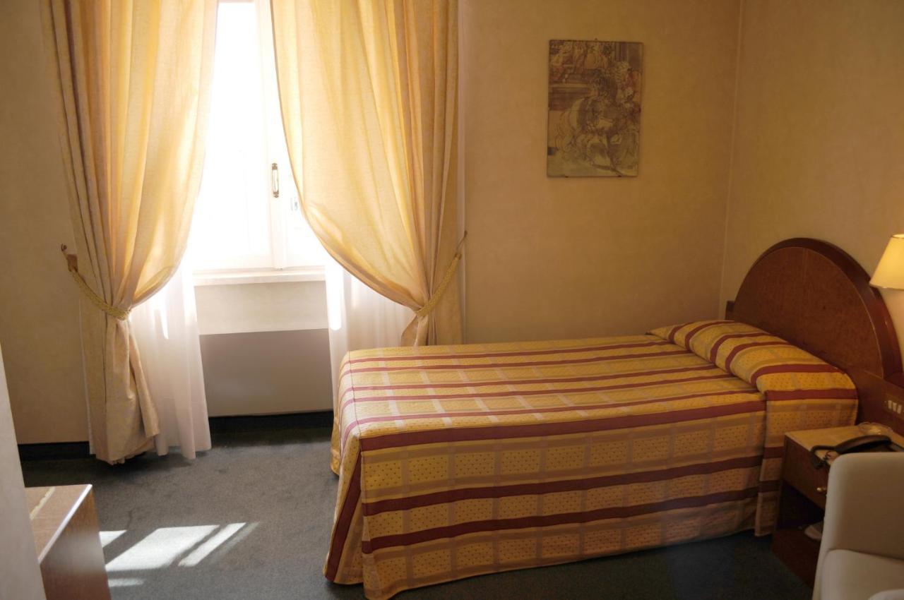 Hotel Excelsior San Marco Bergamo Bagian luar foto
